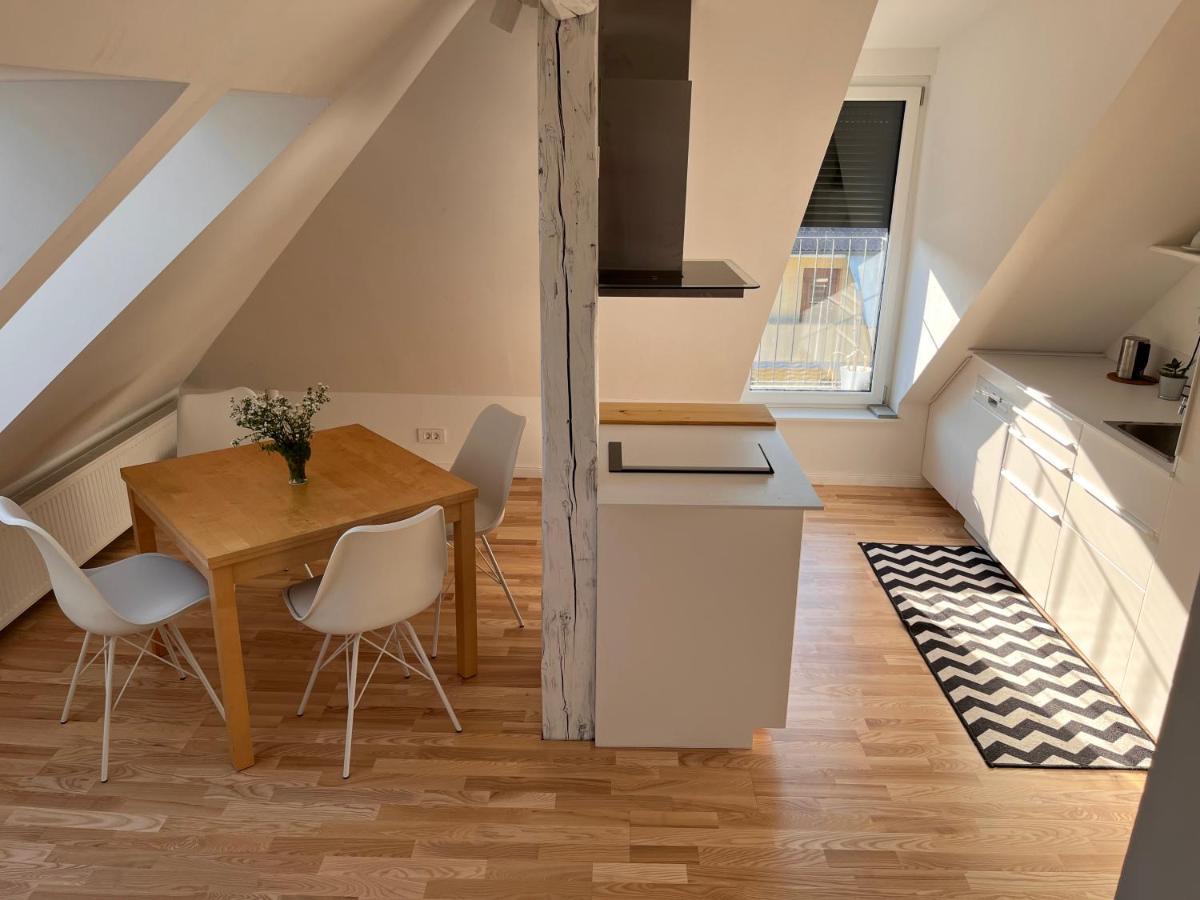 Apartment Malina - Free Private Parking Lubiana Esterno foto