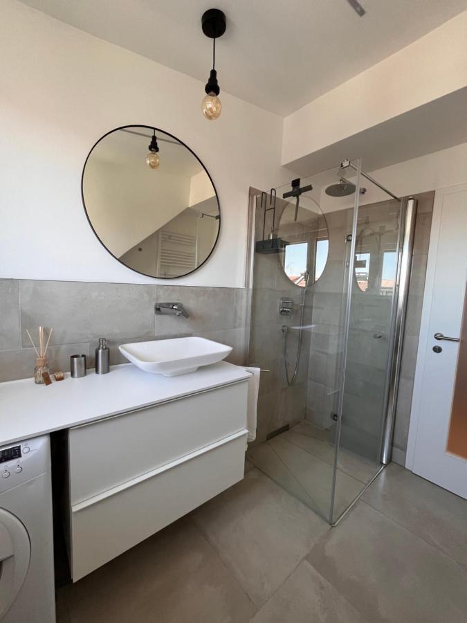 Apartment Malina - Free Private Parking Lubiana Esterno foto